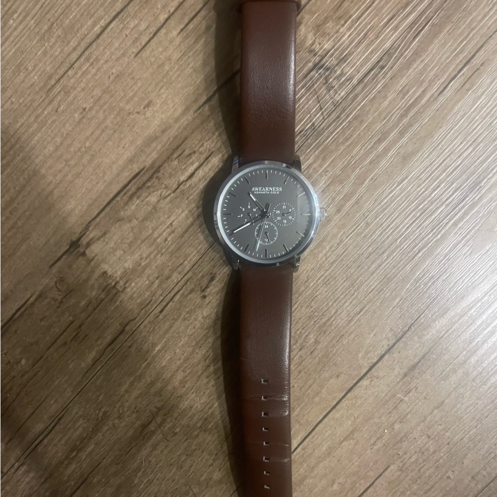 Mens Kenneth Cole Awearness watch